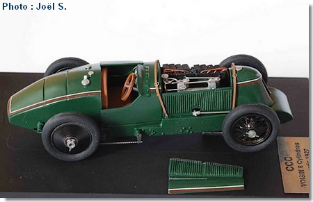 kit pour miniature auto royal CCC Voisin C20 12 cylindres proto 1930 réf R01 