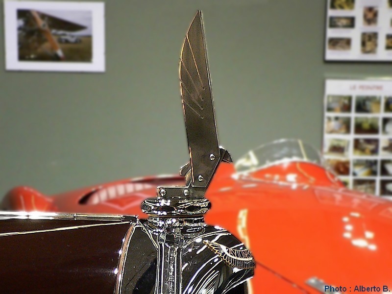 Modèle Réduit Voisin C28 1935 Bordeaux - Échelle 1/43 - Marque CLASSIQUES - Neuf